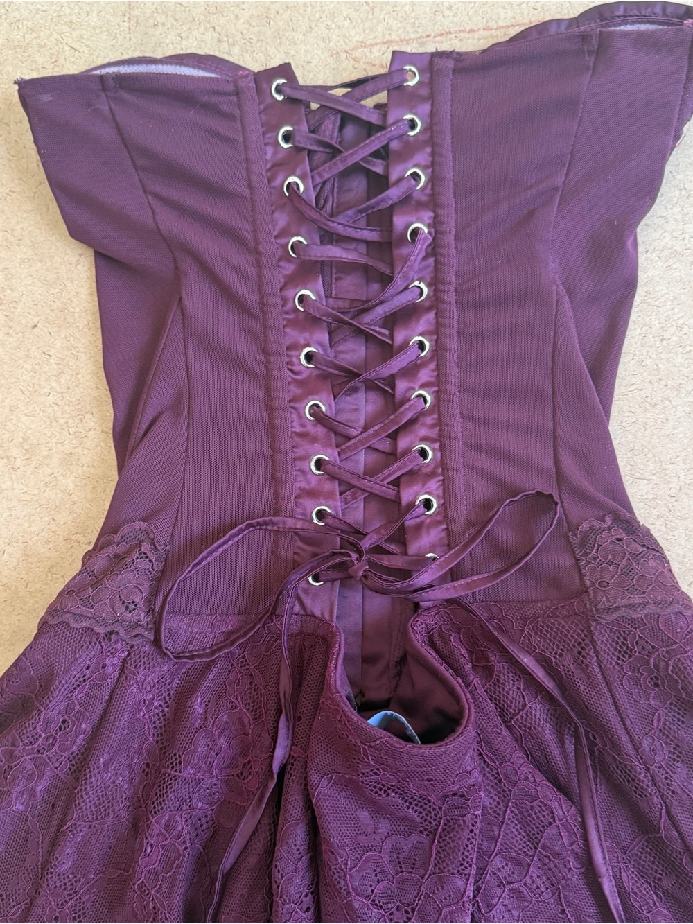 Outcast kala Burgundy Mini Dress with Corset Front - Picture 6 of 8